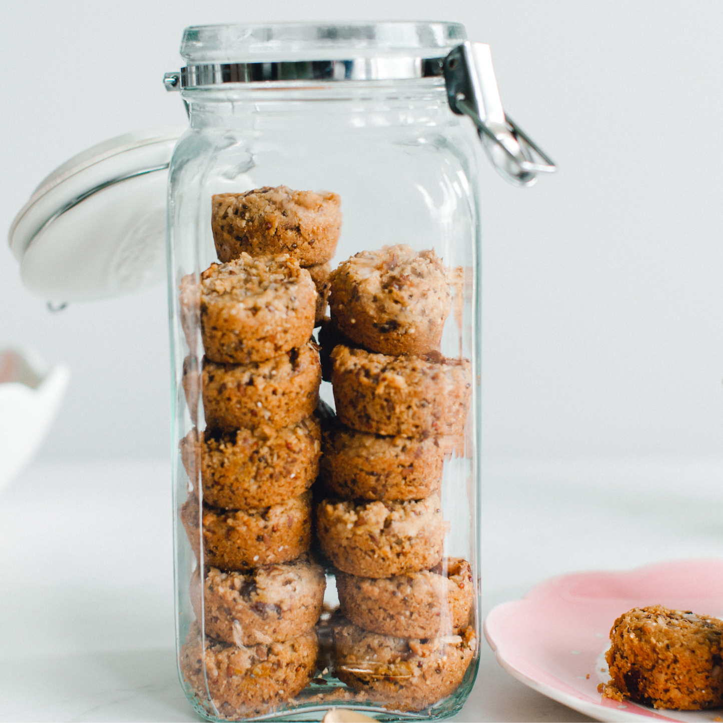 SugarBaby Brown Sugar Saver | Food Saver | Complete Humidor Jar